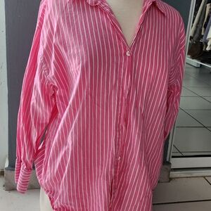 Zara Pink and White Striped Casual Button-Down Shirt